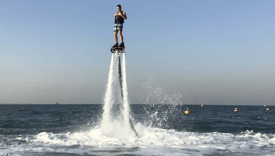 Dubai: Jet ski & Flyboard in Dubai Free Ice Cream - What the flyboard session feels like