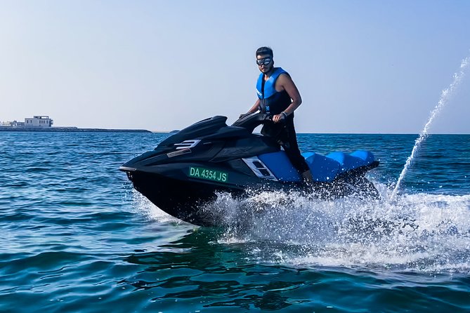 Dubai : Jet Ski Ride to Burj Khalifa & Burj Al Arab with Juice - What the $86.50 Price Gets You