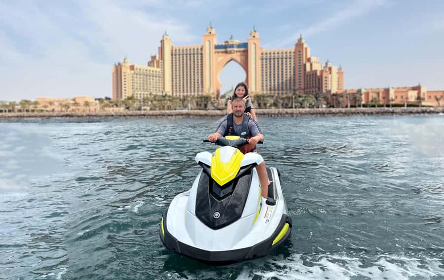 Dubai: Jet Ski Ride with Photos and Videos - 1 Hr - Why Dubai Looks Better From a Jet Ski