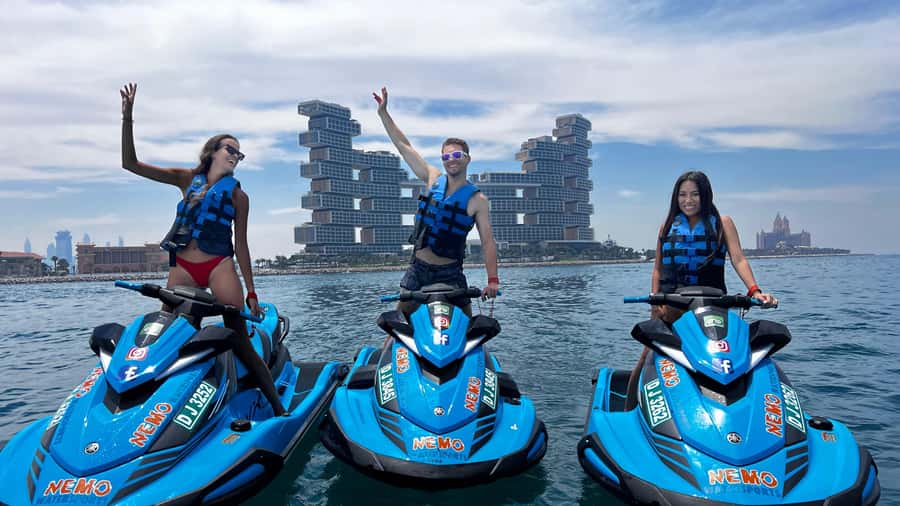 Dubai: Jet Ski to Atlantis with Videos, Photos and Ice Cream - Umm Suqeim to Burj Al Arab