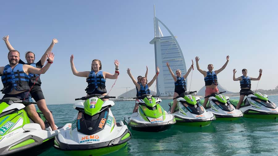 Dubai: Jet Ski to Atlantis with Videos, Photos and Ice Cream - What the riding feels like for beginners