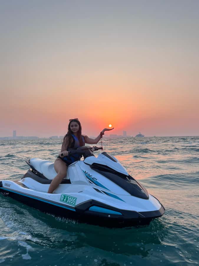 Dubai: Jet Ski to Burj Al Arab included Photos and Videos - The safety briefing and first moments on the water