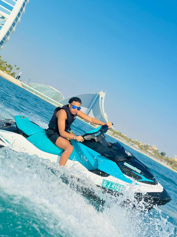 Dubai jet ski: visit the Burj al Arab and Atlantis with photos and videos - Is $54 good value for Dubai?