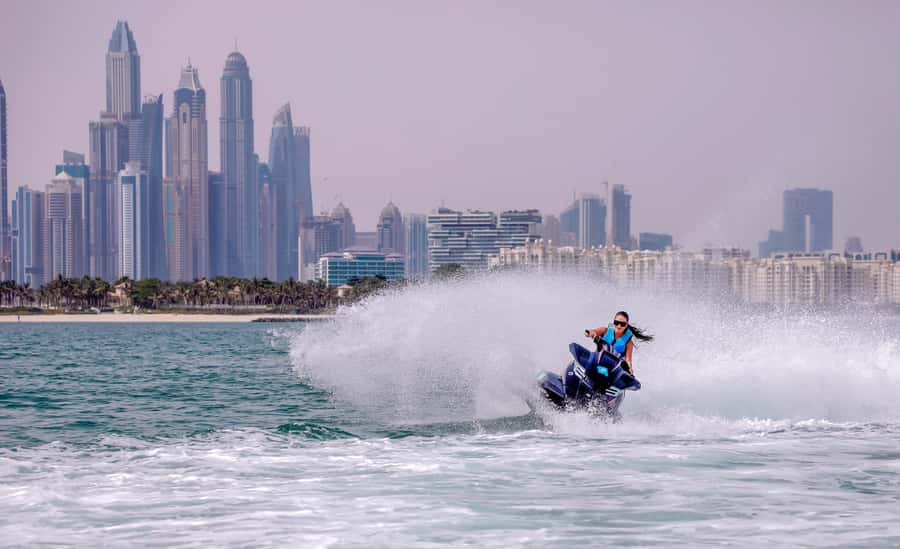 Dubai: Jetski Ride up to 2 People with Photos & Refreshments - The safety briefing before the throttle opens