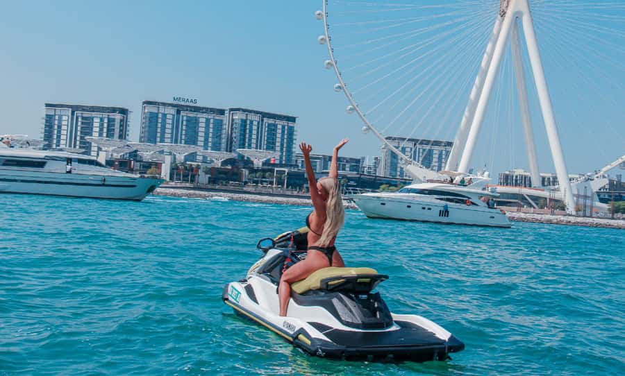 Dubai: Jetski Tour to Dubai Eye, JBR, Palm & Burj Al Arab - Palm Jumeirah and Atlantis from the sea