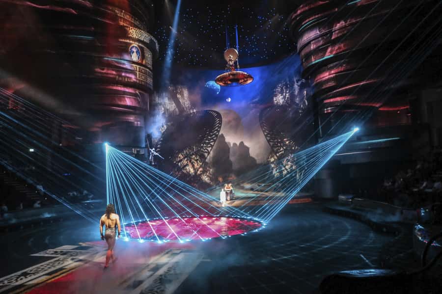 Dubai: La Perle by Dragone Show Tickets - Choosing the right seat and package