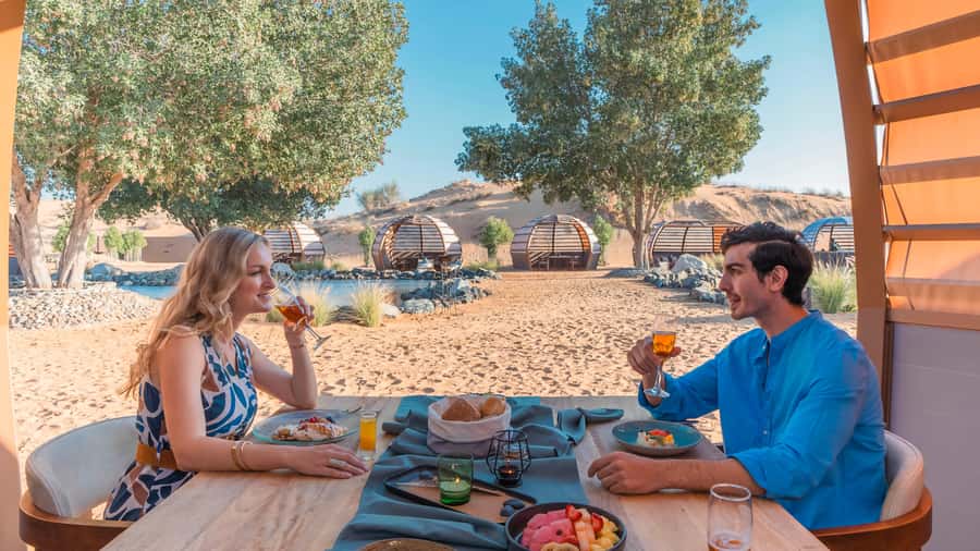 Dubai: Luxury Balloon Flight with Michelin-Curated Breakfast - The pre-dawn ride from Dubai