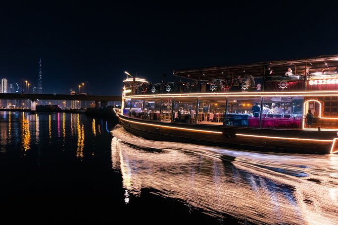 Dubai Luxury Canal Dinner Cruise with Optional Transfer - Timing problems to keep in mind