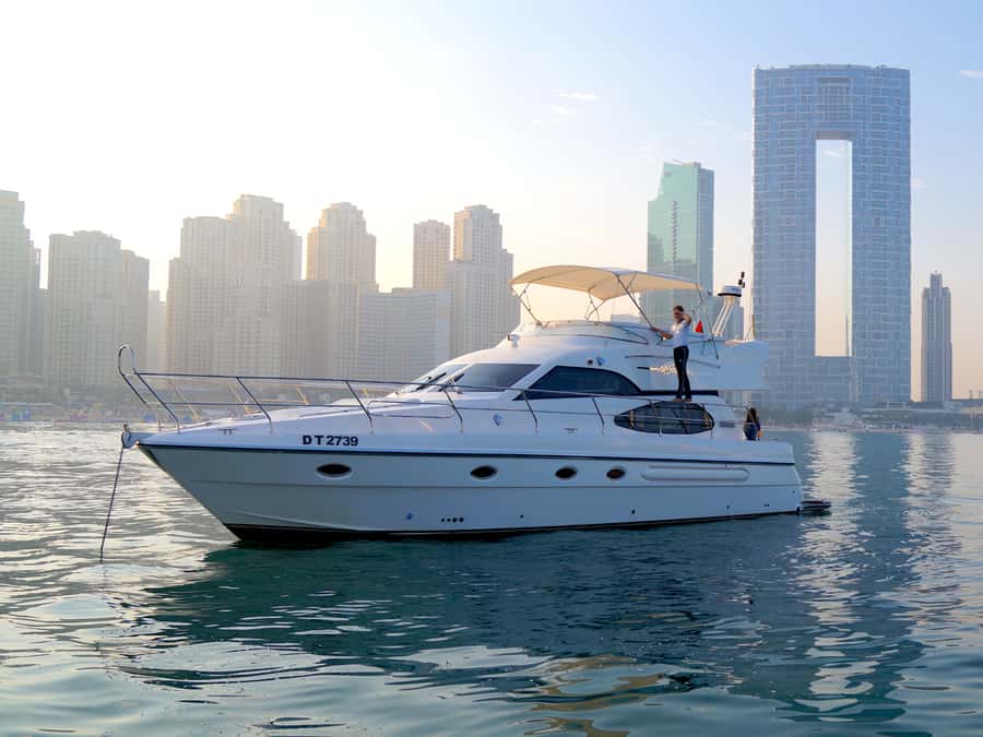 Dubai: Luxury Private 50 FT Yacht Cruise + Optional Sushi - Sunset timing and the best way to use the deck