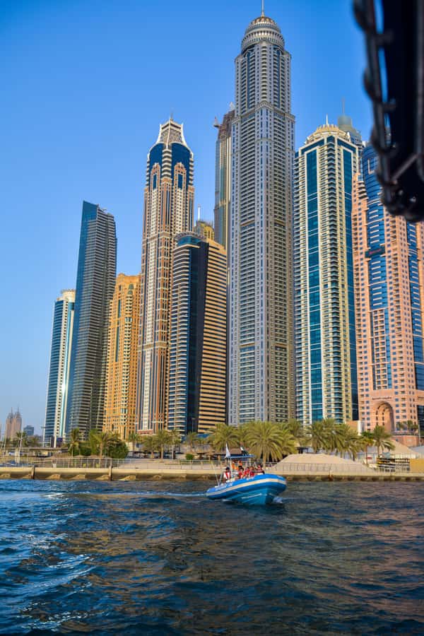 Dubai Marina : 1.5-Hour Atlantis Sightseeing Speedboat Tour - Leaving Dubai Marina among towers and yachts