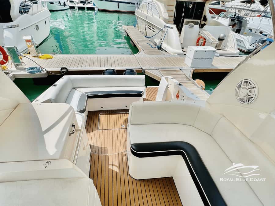 Dubai Marina: 2-Hour Mini Yacht Ride - When the $250 Price Makes Sense