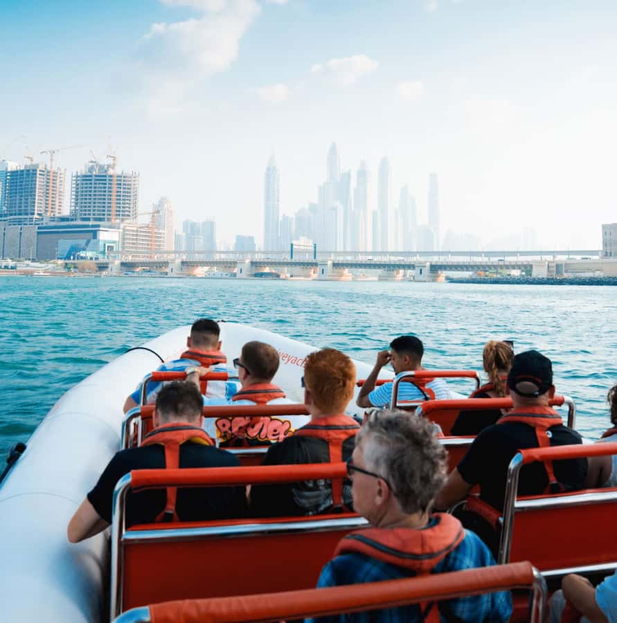 Dubai: Marina, Atlantis, Palm & Burj Al Arab Speedboat Tour - The return through Dubai Marina