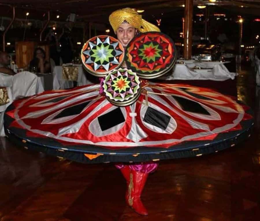 Dubai Marina Dinner Cruise with Live Entertainment(Al Wasl) - Key points to know before booking