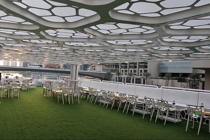 Dubai Marina Luxury Cruise w/ 5 Star Buffet Dinner & Transfer - Seating, weather, and what to wear