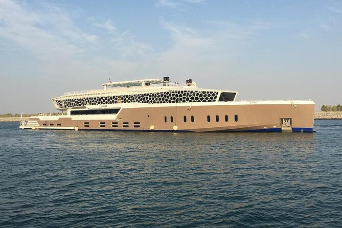 Dubai Marina Luxury Cruise w/ 5 Star Buffet Dinner & Transfer - What you see along the route