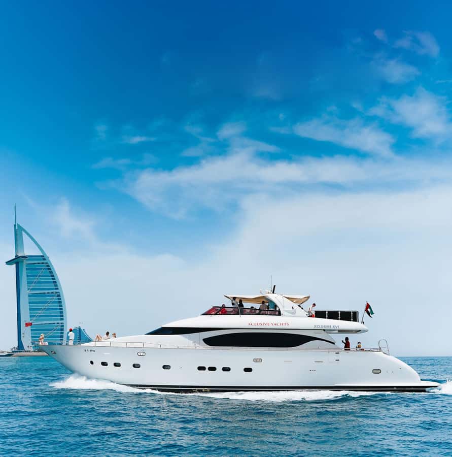 Dubai Marina: Luxury Yacht Tour with Breakfast or BBQ Option - The longer route reaches Palm Jumeirah and Burj Al Arab