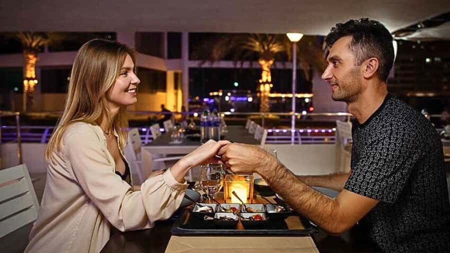 Dubai: Marina Premium Dinner Cruise with Unlimited Drinks - Timing, transfers, and small booking traps