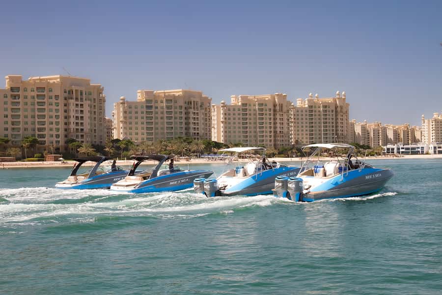 Dubai: Marina Private Boat Tour & Palm Jumeirah Sightseeing - The 80-minute route through Marina and Palm Jumeirah