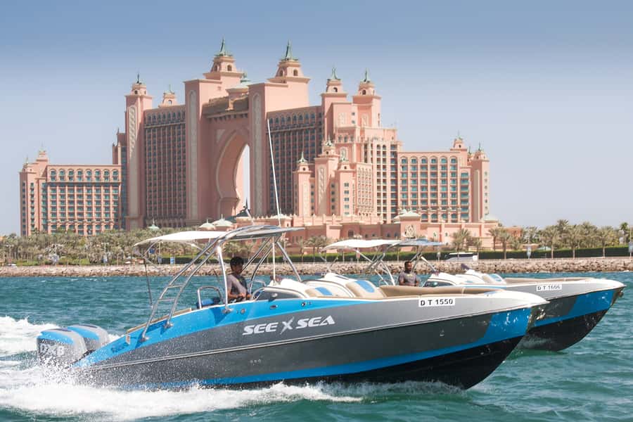 Dubai: Marina Private Boat Tour & Palm Jumeirah Sightseeing - The 120-minute route to Royal Atlantis and Burj Al Arab