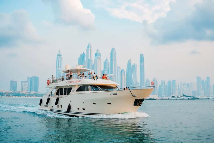 Dubai Marina Yacht Tour: Ain Wheel, JBR & Harbour in 1 Hour - Ain Dubai is the main photo moment