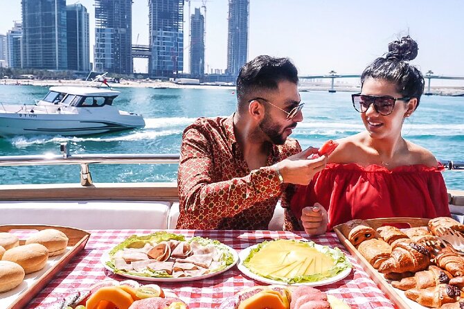 Dubai Marina Yacht Tour with Optional Breakfast or BBQ - Breakfast and BBQ meals: useful extra or main attraction?