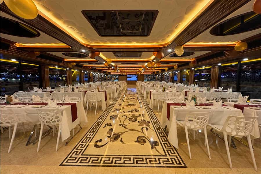 Dubai: Mega Yacht Dinner Cruise with Buffet - Buffet Dinner, Canapés, and Live Cooking Stations