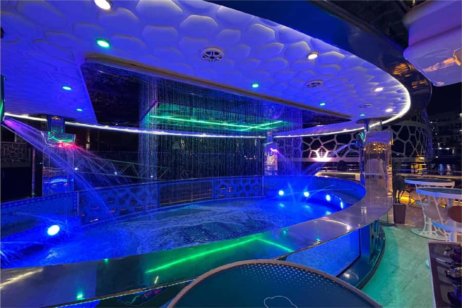 Dubai: Mega Yacht Dinner Cruise with Buffet - What the $82 Price Delivers