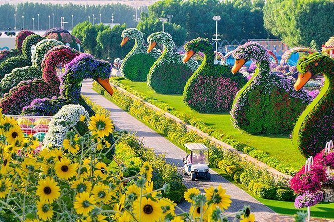 Dubai Miracle Garden Entry Tickets - Entering a flower show in the desert