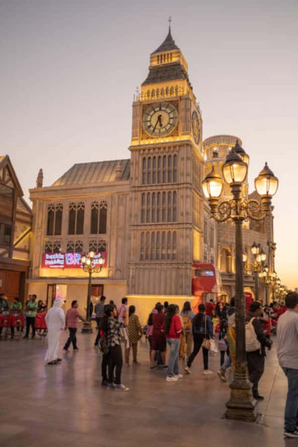 Dubai: Miracle Garden, Global Village, and Dubai Frame - Who will enjoy this outing?