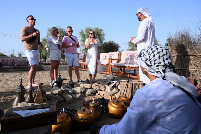 Dubai: Morning Safari by Vintage G Class & Al Marmoom Experience - Looking for oryx, gazelles, and desert birds