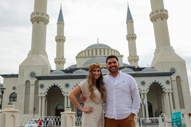 Dubai Old and Modern City Tour with Blue Mosque Visit - Ten Minutes on Dubai Creek by Abra