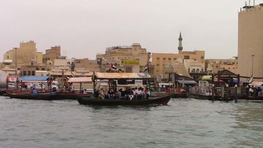 Dubai: Old City Walking Tour with Abra Ride - Gold Souk: Dubai’s famous final market
