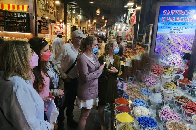 Dubai Old Town, Culture, History, Street food and Souks Tour - Gold Souk: a grand finish with a practical limit
