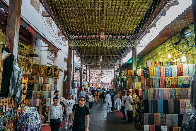 Dubai Old Town, Culture, History, Street food and Souks Tour - Food, clothing, and comfort advice