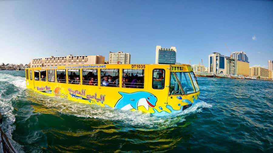 Dubai: Old town tour with Wonder Bus, souks, Creek and Guide - What $81 buys you in one hour