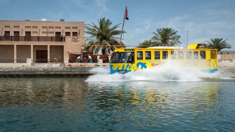 Dubai: Old town tour with Wonder Bus, souks, Creek and Guide - Should you book the Wonder Bus?
