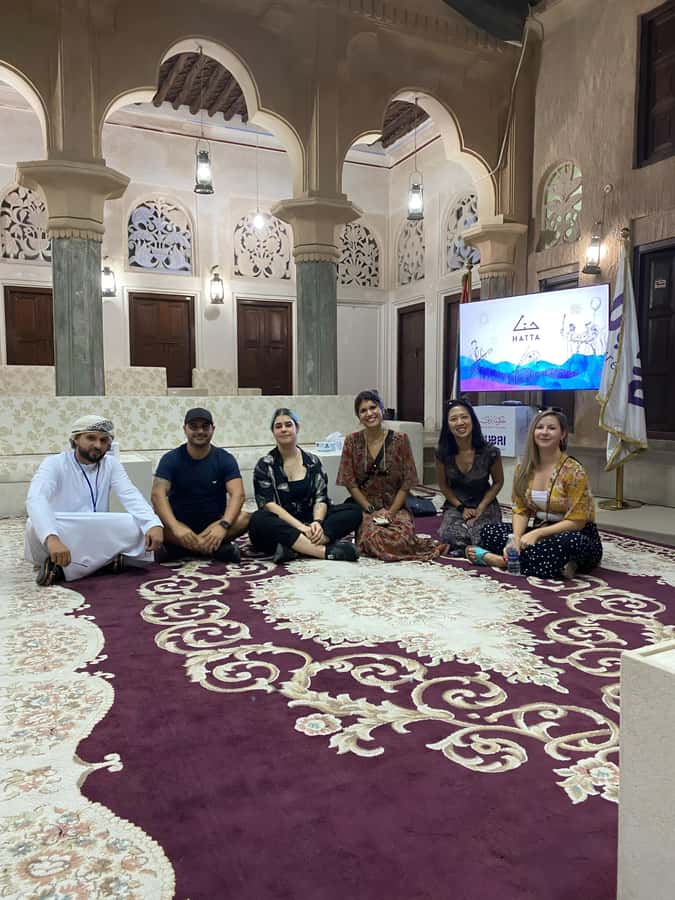 Dubai: Old Town Walking Tour with Abra Cruise & Street Food - Spice Market aromas and small tastes