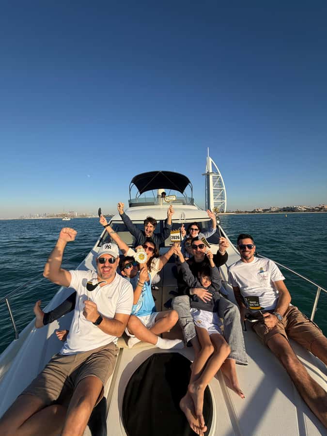 Dubai: Palm Jumeirah luxury private yacht Tour - Choosing the right cruise length from Dubai Marina