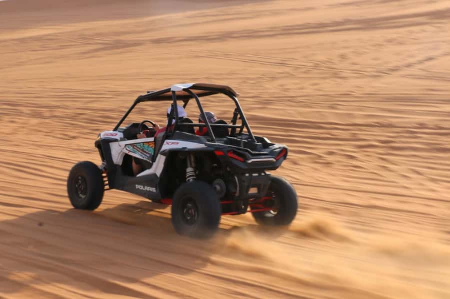 Dubai: Polaris RZR 1000 CC dune buggy - Hotel pickup and the trip into the desert
