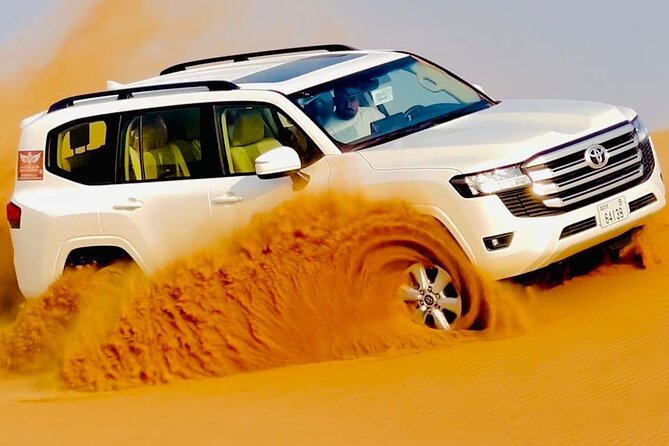 Dubai Premium Desert Safari – Live Buffet Dinner & Luxury Camp - Key points at a glance