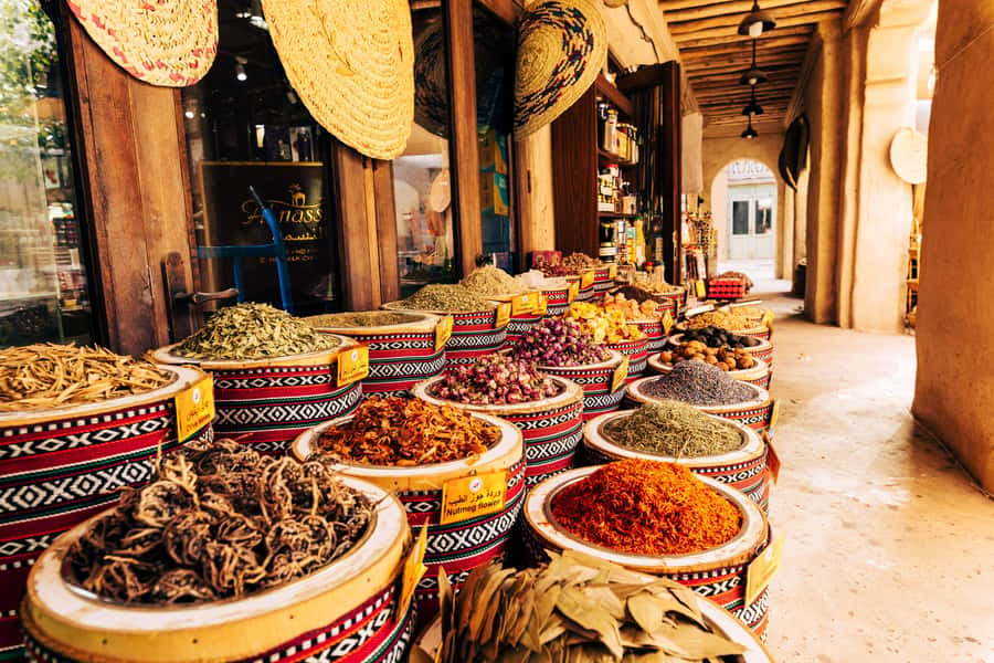 Dubai: Premium Old Town, Street Food, Souks & Boat Ride Tour - Why Old Dubai makes a better starting point
