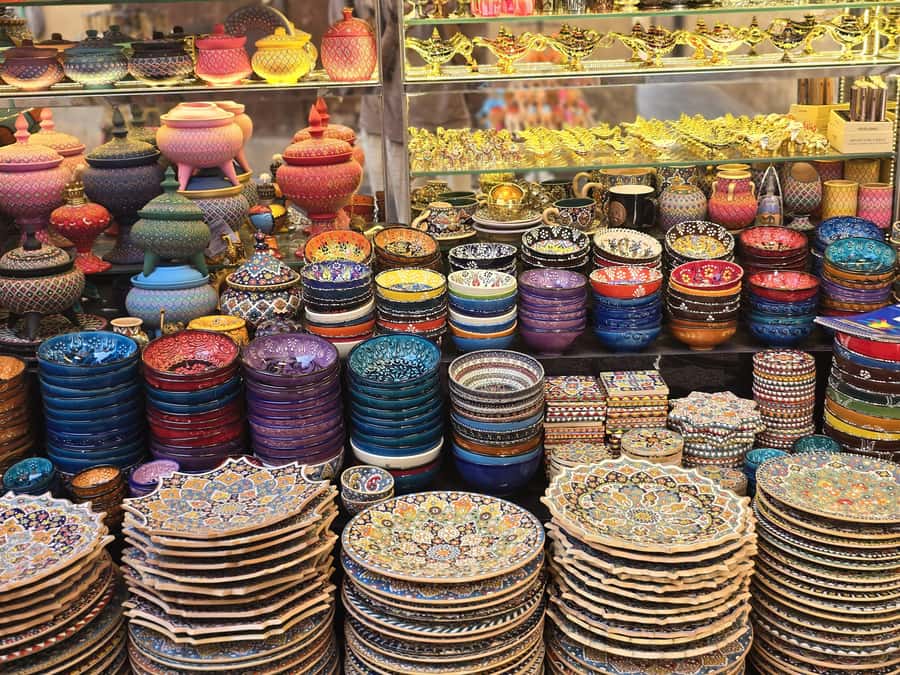 Dubai: Premium Old Town, Street Food, Souks & Boat Ride Tour - Who should book this Old Dubai tour