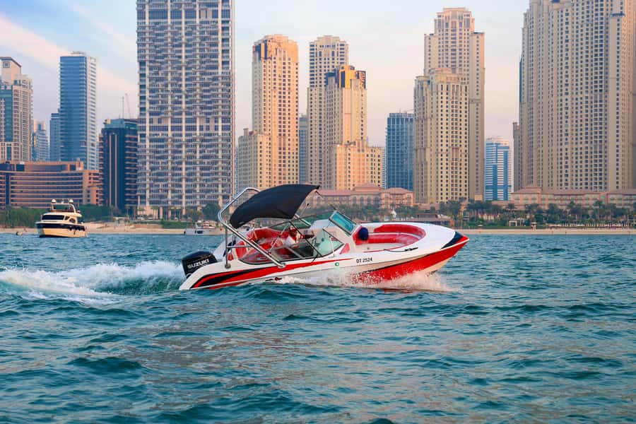 Dubai: Private Boat Tour - JBR/Burj Al Arab/Atlantis options - Choosing one, two, or three hours