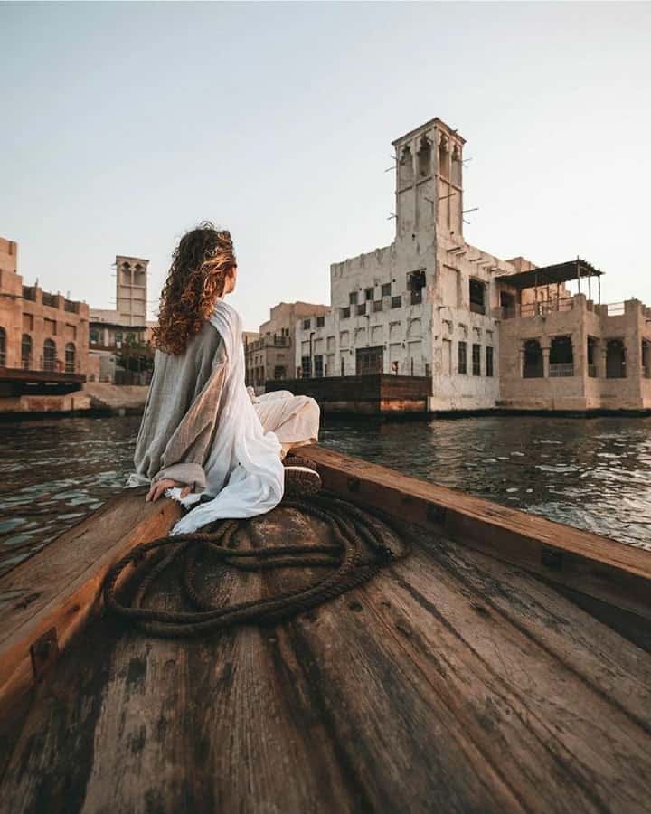 Dubai :Private Day & night customize city tour - Crossing Dubai Creek by abra