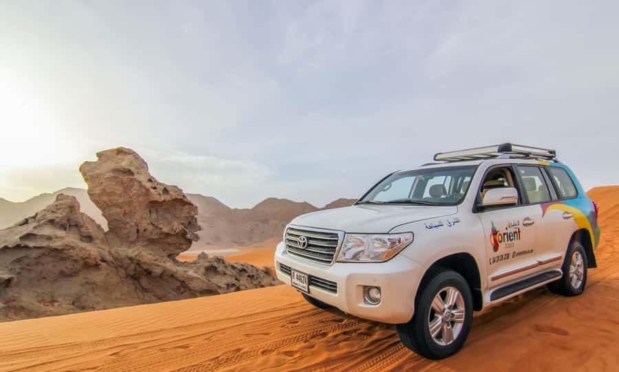 Dubai: Private Desert Day Tour and Wadi Shawka Pool Visit - Wadi Shawka changes the mood completely