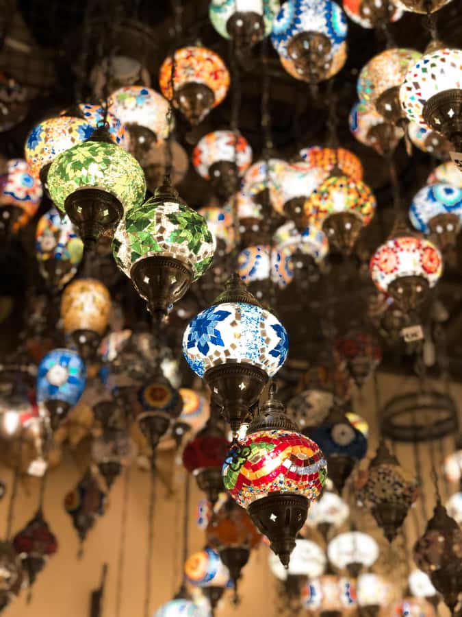 Dubai:Private Frame Entry, Mosque, Souks, Tastings& transfer - Who Will Get the Most From This Route