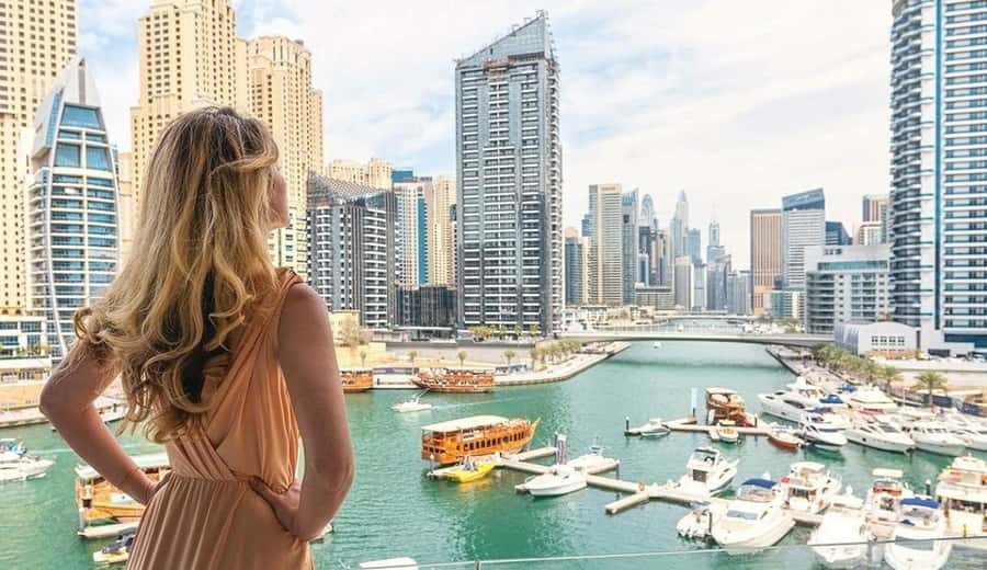 Dubai: Private Guided City Tour and Dubai Frame Entry Ticket - Sheikh Zayed Road, the Museum of the Future, and Burj Khalifa