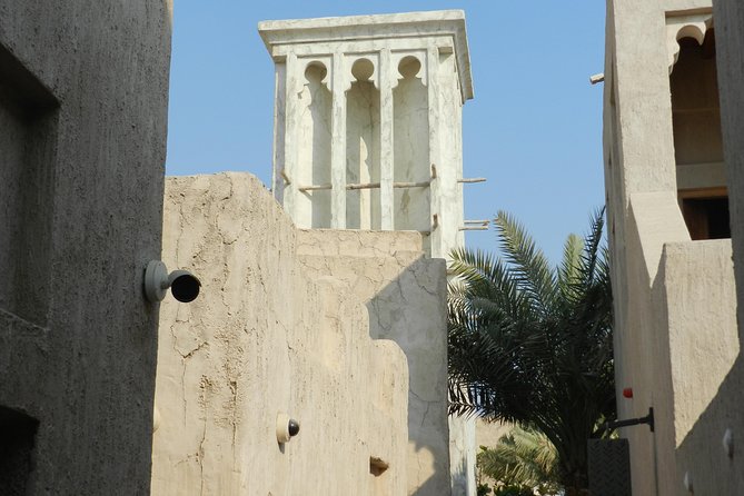 Dubai: Private Old & New Dubai city tour, Blue Mosque, Boat ride - Downtown Dubai and the Burj Khalifa photo stop