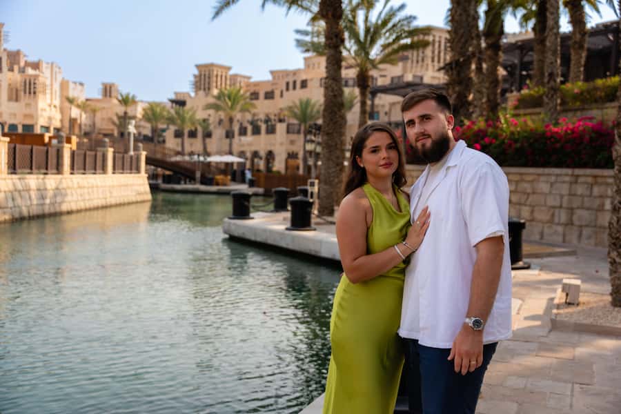 Dubai: Private Photoshoot with Hotel Pickup and Drop-off - Photo quality, editing, and delivery