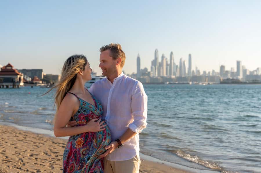 Dubai: Private Photoshoot with Hotel Pickup and Drop-off - Who should book this private session